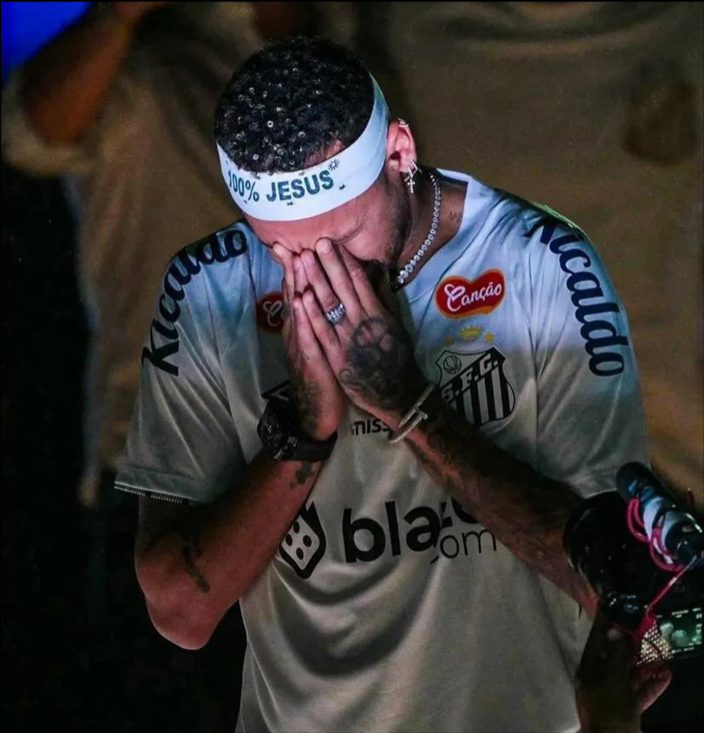 KAIYUNAPP-内马尔重要时刻重返赛场，热火带队取胜！观众掌声雷动(内马尔伤愈归队了吗)