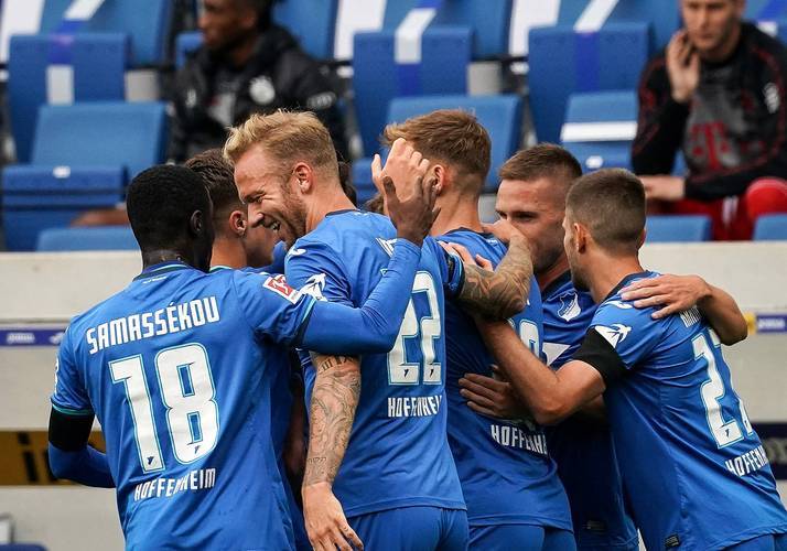 开云APP-今晨德甲焦点战；多伦多猛龙完成迎来里程碑；媒体盛赞；资深球员宣示担当(多伦多猛龙最新消息)