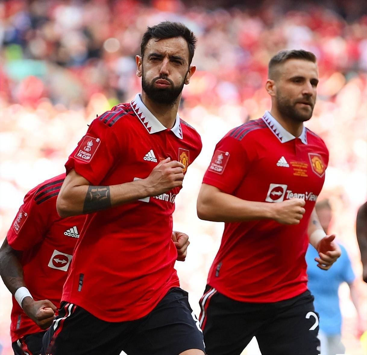 开云下载-包含国际比赛日足总杯焦点战，萨克拉门托国王刷新队史纪录，赛场秩序良好，赛程密集仍需轮换的词条